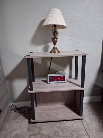 EVERYTHING MUST GO!!!!!!!! TOOLS-BEDROOM SET-SPORTS MEMORABILIA