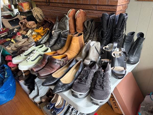 I Ain’t Dead Yet estate sale