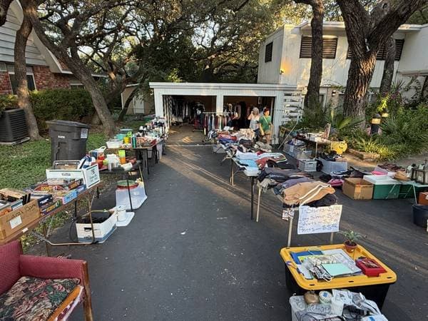 Central San Antonio Garage Sale