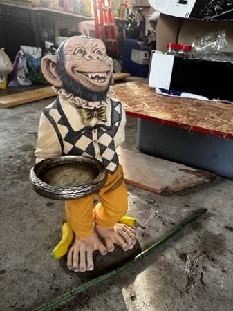 7/18 - amazing garage sale - Goshen