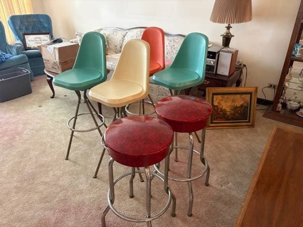 Oak Lawn Moving/Estate Sale