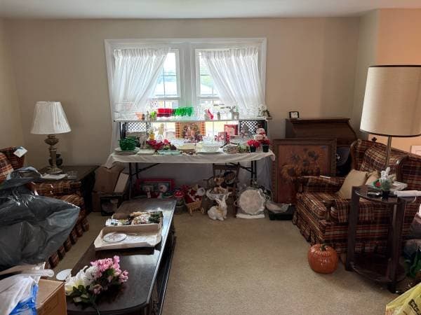 Estate sale 24 fosterville rd greesnburg pa 15601